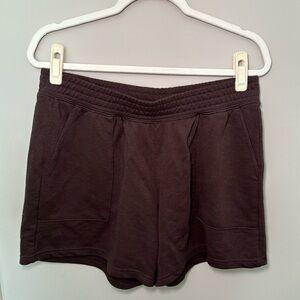 DIVIDED sweat shorts